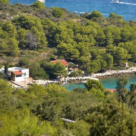 Kornati Robinzon House Guest house