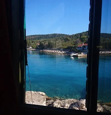 Gæstehus Kornati Robinzon House Pristanisce