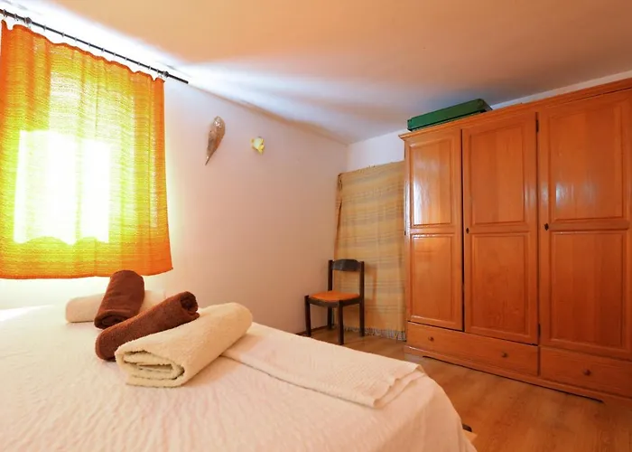 Kornati Robinzon House 3*