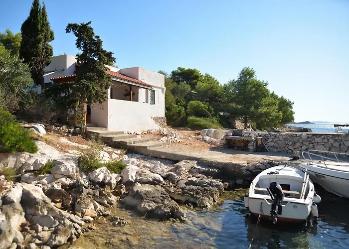 Kornati Robinzon House בית הארחה Pristanisce