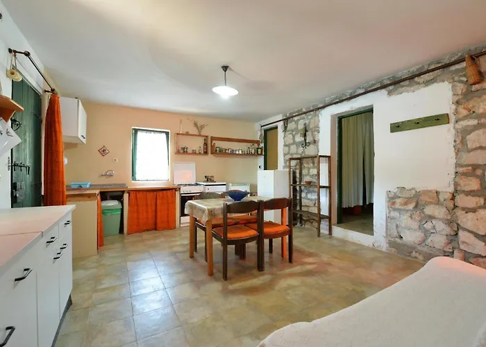 Pensjonat Kornati Robinzon House 3*