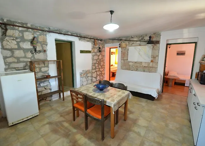 Kornati Robinzon House Pristanisce