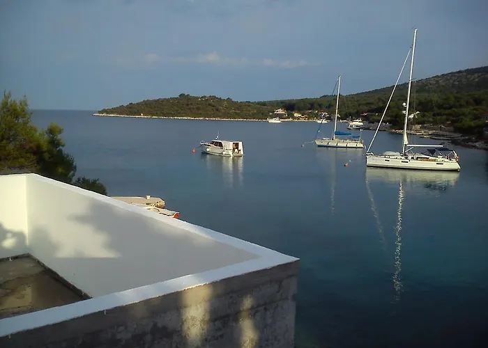 Kornati Robinzon House Pristanisce